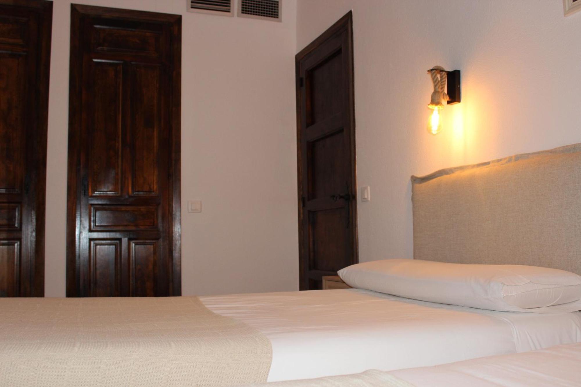 Apartamentos de Astroturismo la Cañada Torrejón el Rubio Exterior foto