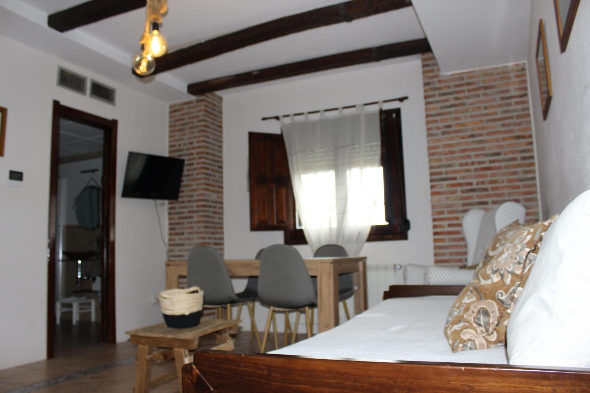 Apartamentos de Astroturismo la Cañada Torrejón el Rubio Exterior foto